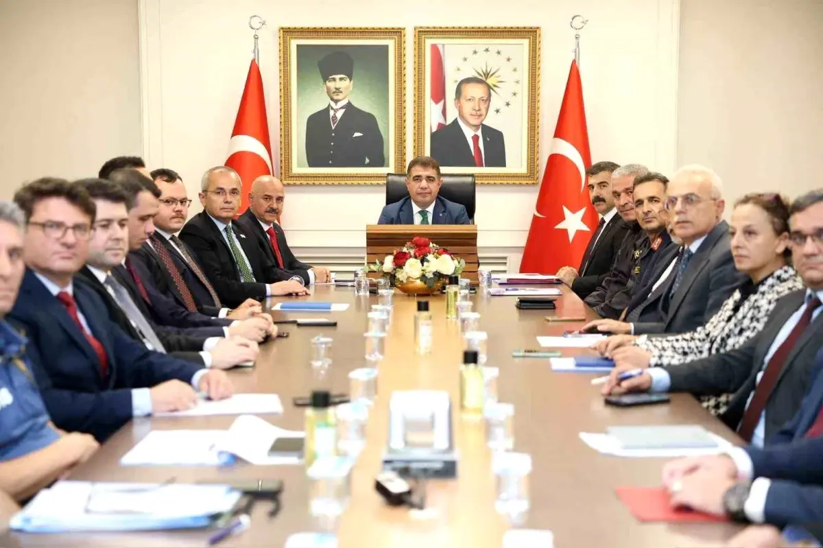 duzcede universite guvenligi toplantisi m68K4ZII