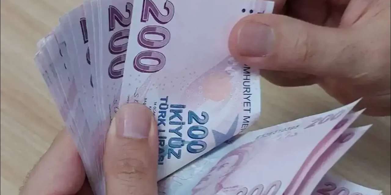 hukumet zorla yapacak herkesin maasini kesecek fKgGDlHz