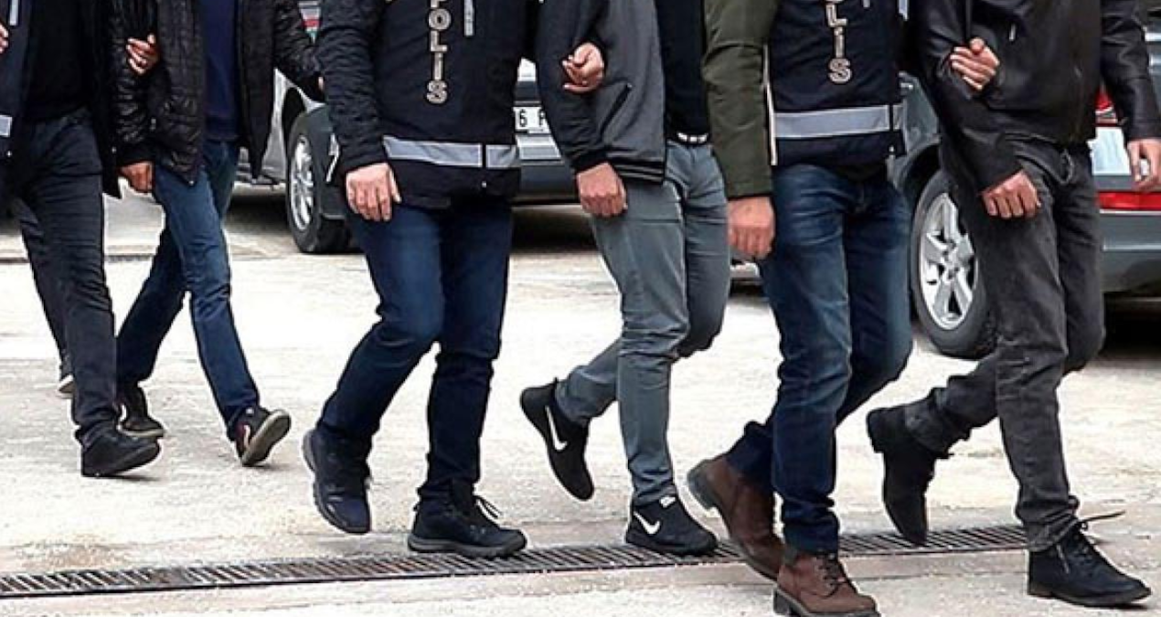 izmirdeki feto operasyonunda 10 gozalti ylsIxYnW