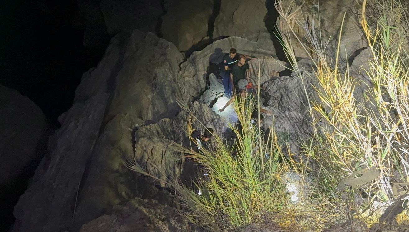 balik tutmak isterken mahsur kaldilar UESysdEj.jpg