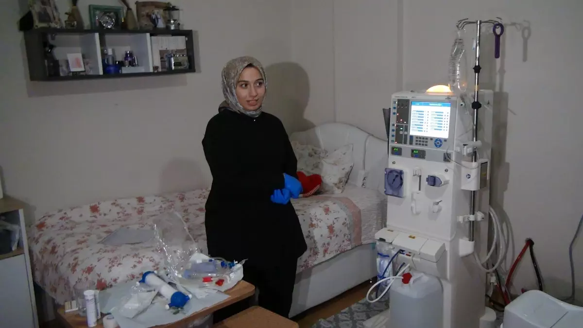 rizede evde hemodiyaliz uygulamasiyla tedavi goren genc calisma hayatina devam ediyor w2aVmhml