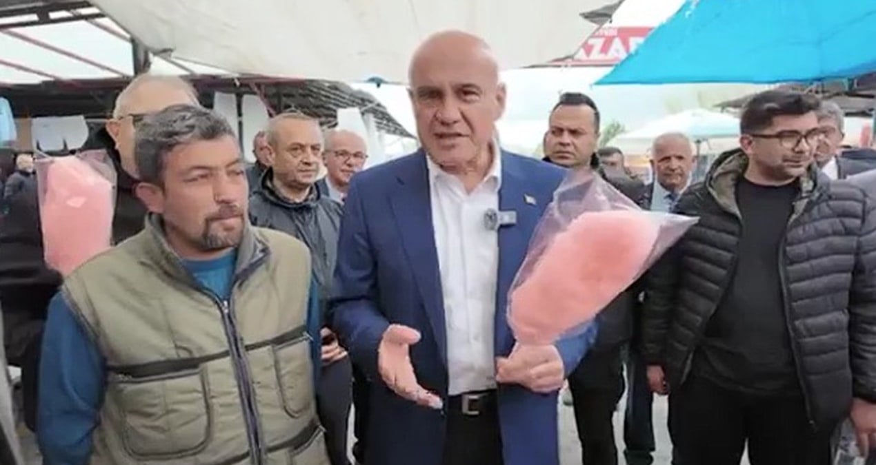 Kendini İş Yerine Kilitleyen Adam Benzinle İntihar Girişiminde Bulundu