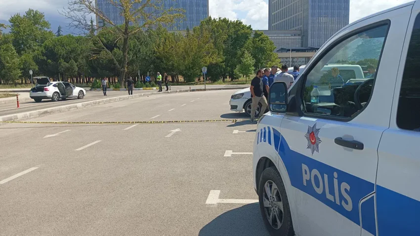 Bursa adliyesinde silahla ates acildi 5 gozalti 18TzzEPW